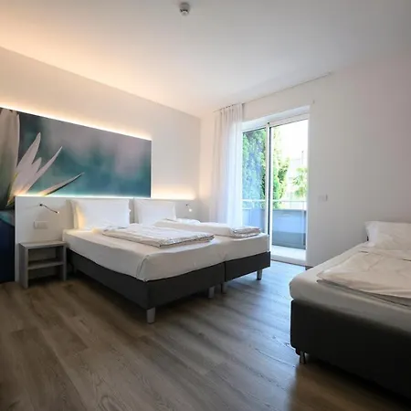Riviera Riva