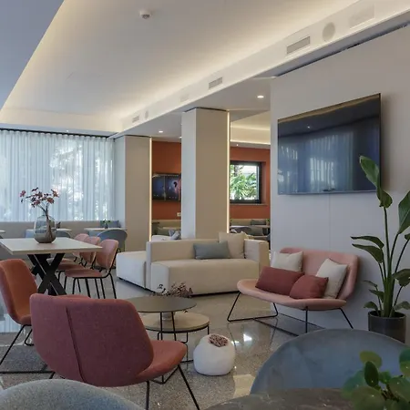 Riviera Hotel Riva