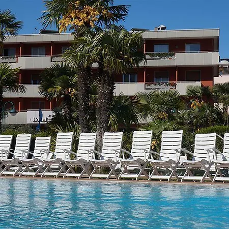 Riviera Hotel 3*