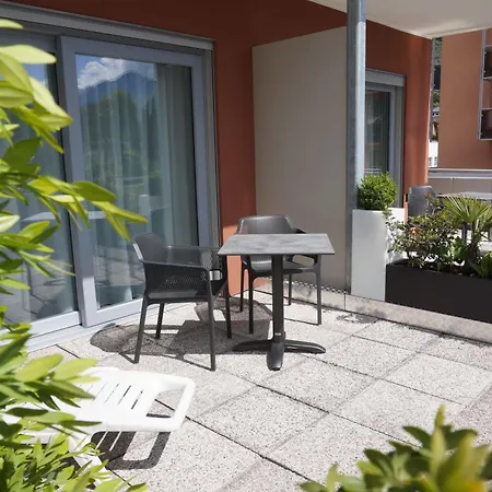 Ξενοδοχείο Riviera 3*