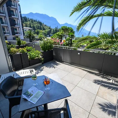 Riviera Hotel Riva del Garda