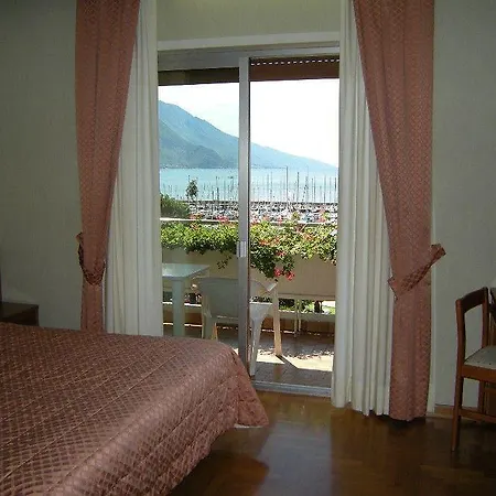 Riviera Hotel Riva del Garda